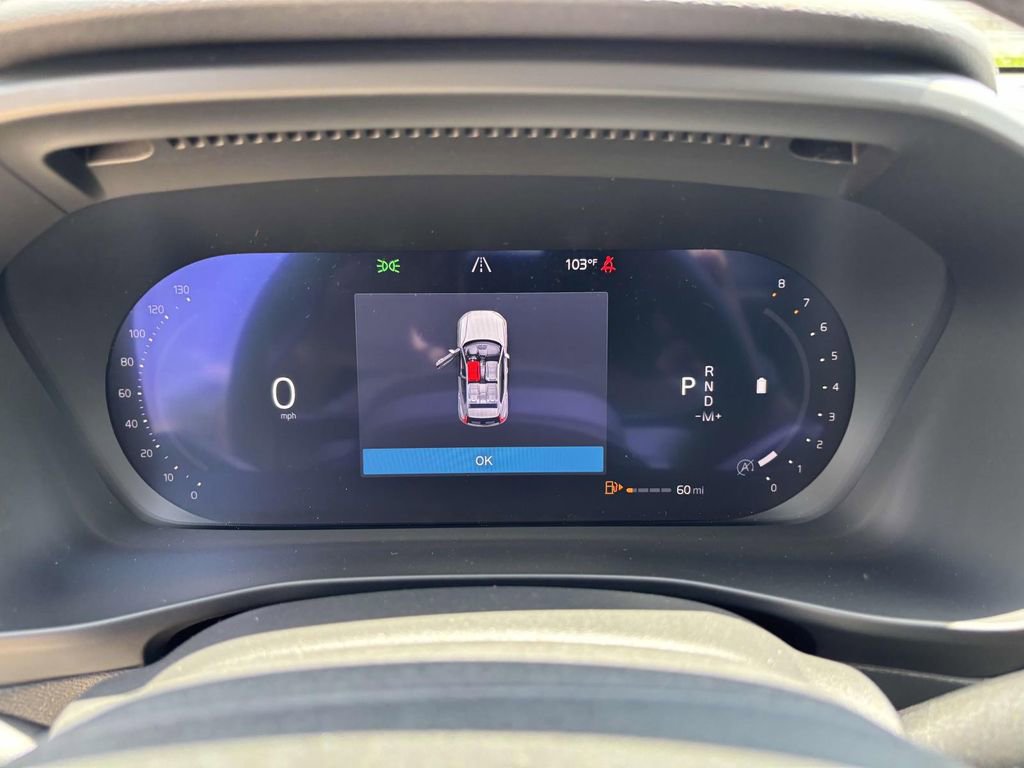 New 2026 Volvo XC40 B5 Core w/ Protection Package Premier image 15