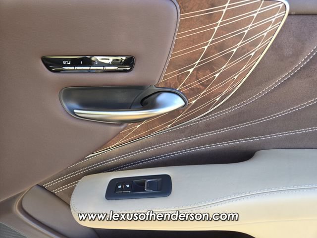 Used 2018 Lexus LS 500 AWD w/ Interior Upgrade Package image 18