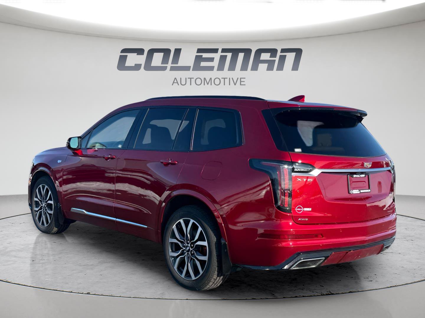 Used 2022 Cadillac XT6 Sport w/ Platinum Package AWD/4WD image 3