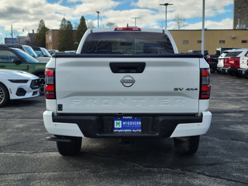 Used 2024 Nissan Frontier SV w/ Technology Package image 4