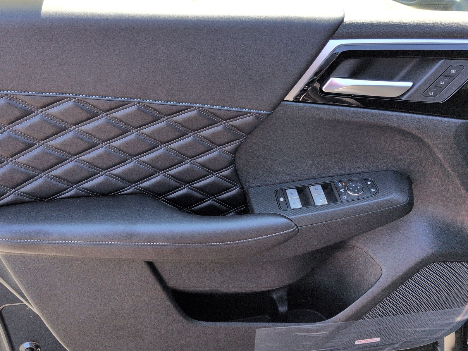 New 2026 Nissan Rogue Platinum AWD/4WD image 13