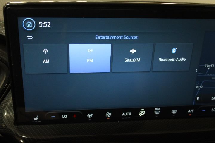 Used 2024 Ford Escape ST-Line w/ Tech Pack #1 AWD/4WD image 42