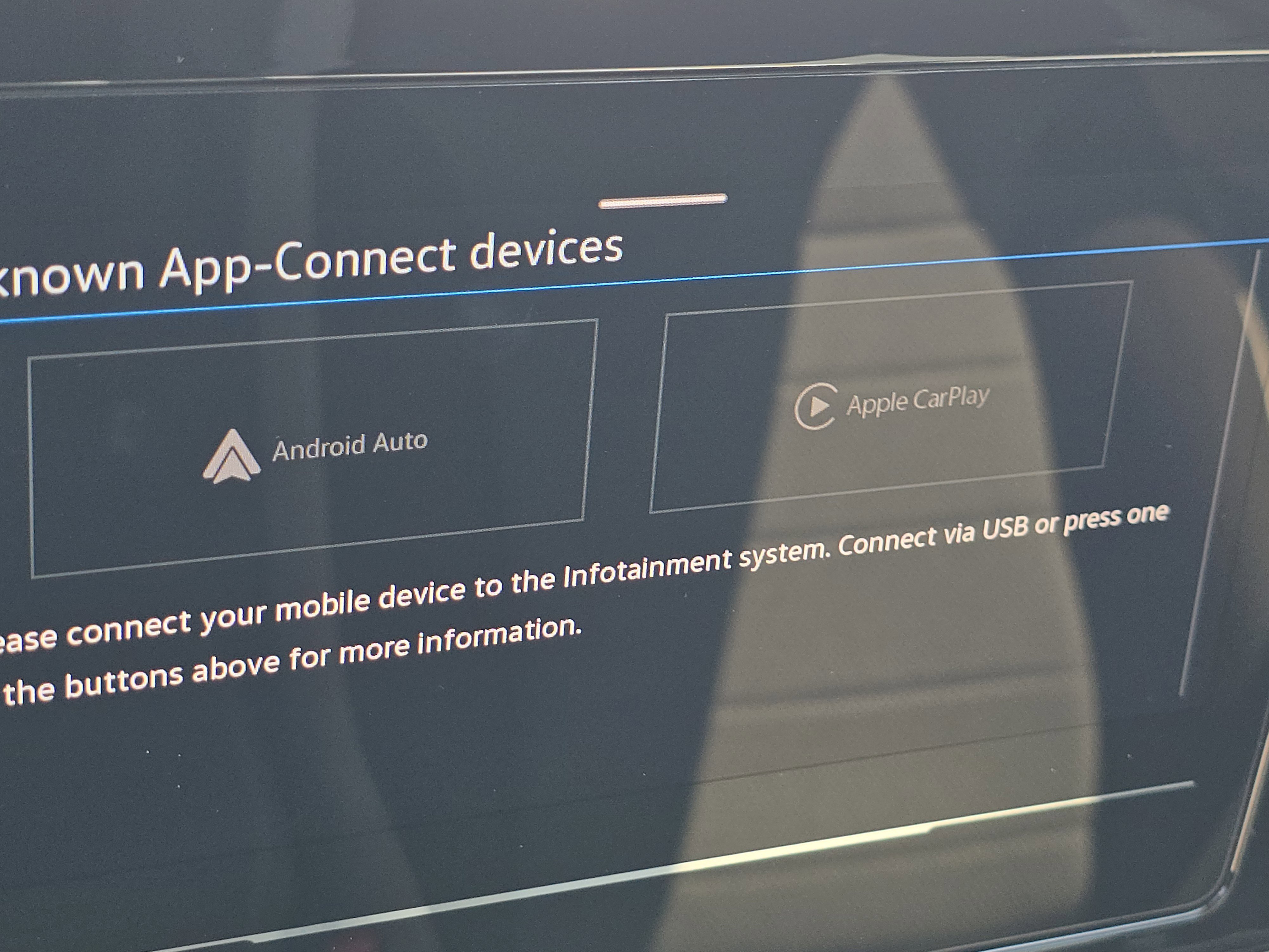 New 2025 Volkswagen Taos S image 9