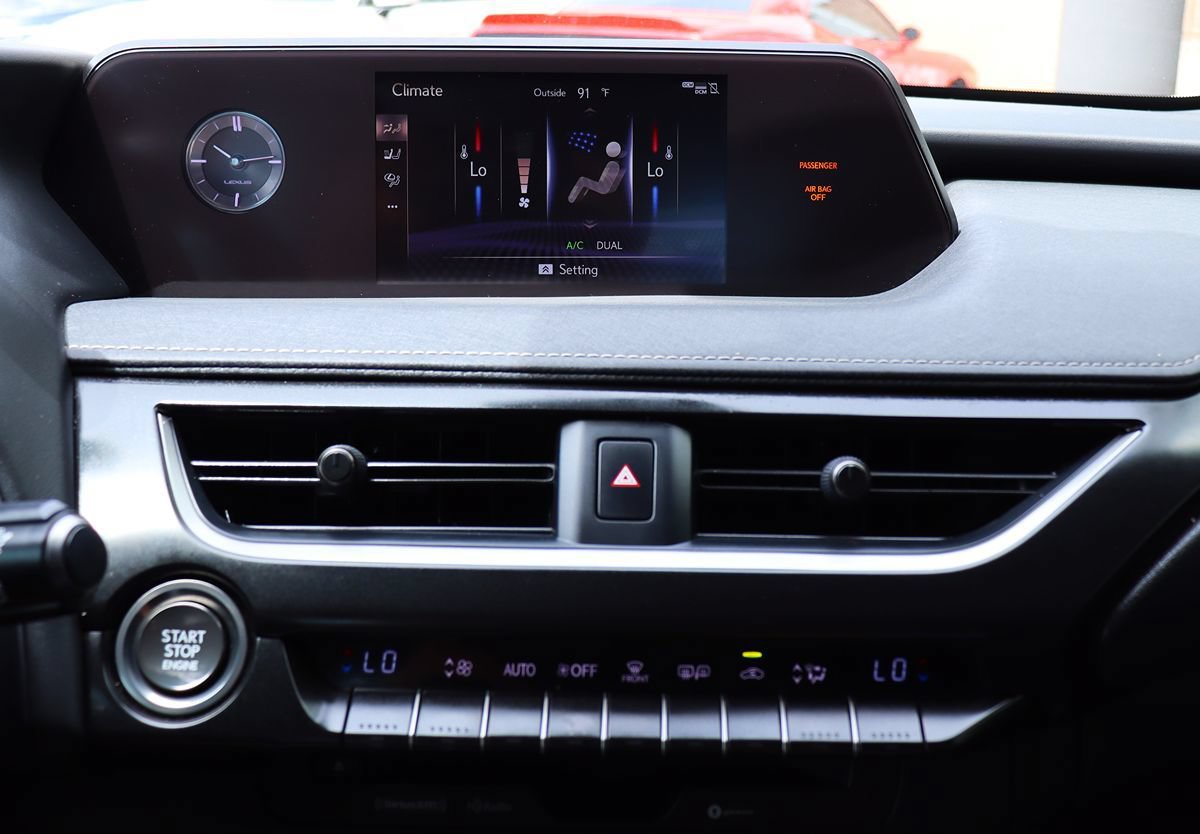 Used 2019 Lexus UX 200 w/ Premium Package FWD image 50