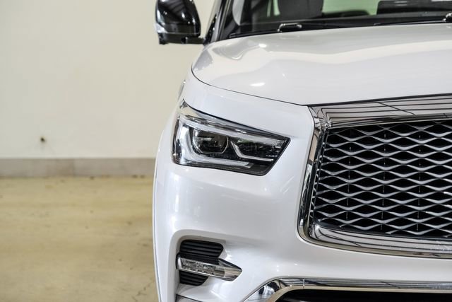 Used 2022 INFINITI QX80 Luxe w/ Cargo Package RWD image 3