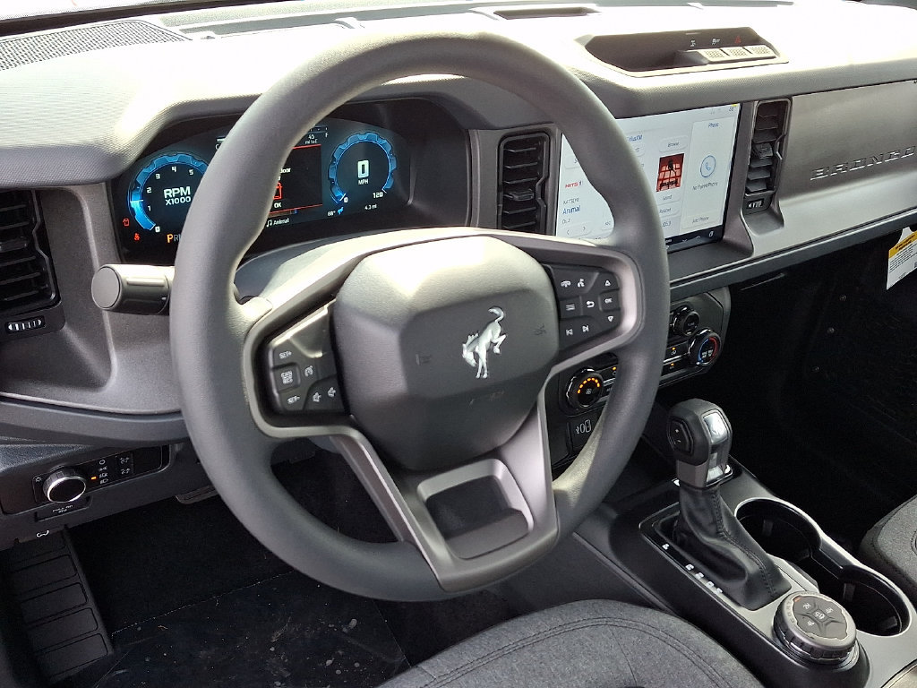 New 2026 Ford Bronco 2-Door AWD/4WD image 7