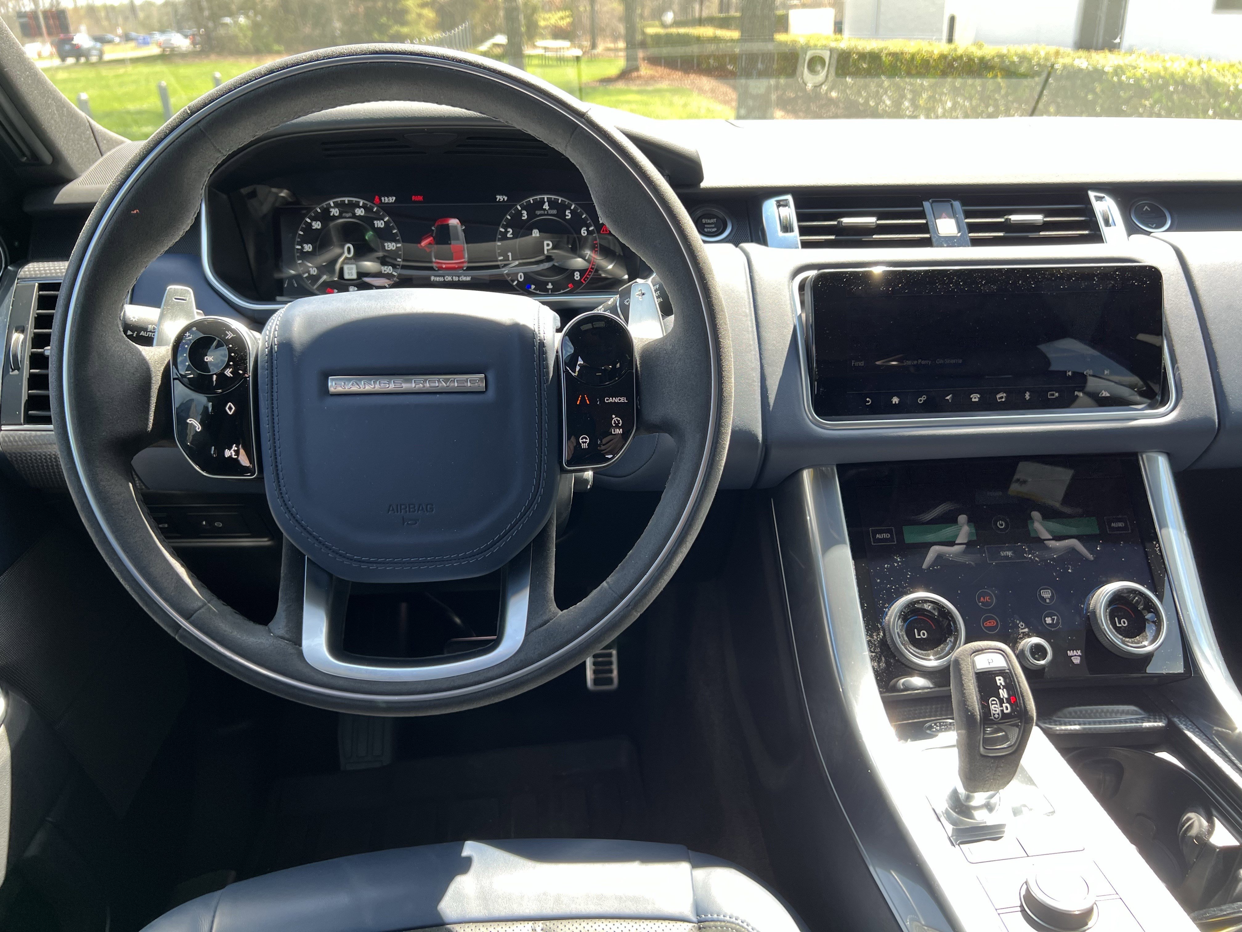 Used 2022 Land Rover Range Rover Sport HST image 30