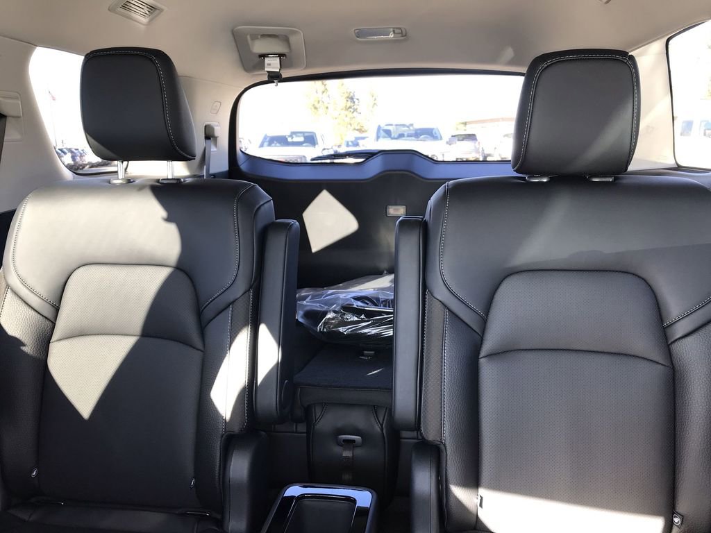 New 2026 Nissan Pathfinder SL w/ SL Premium Package AWD/4WD image 22