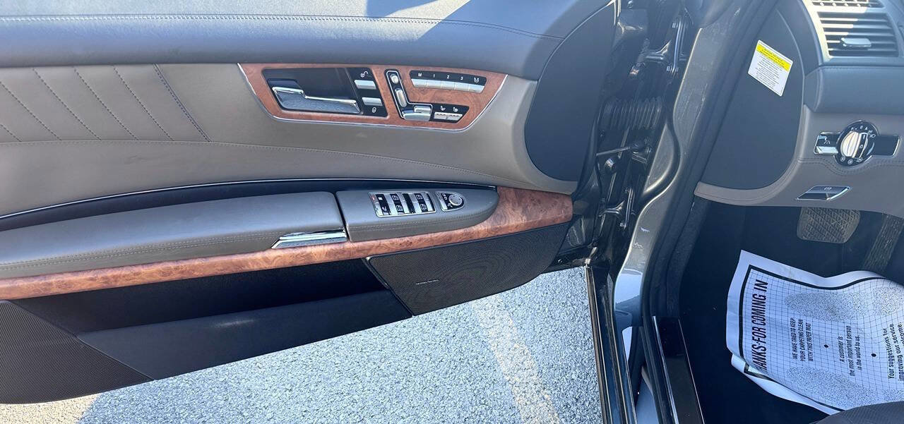 Used 2008 Mercedes-Benz CL 600 image 8