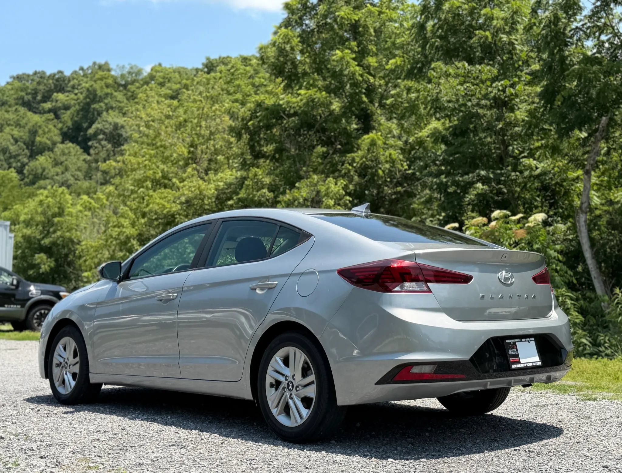 Used 2020 Hyundai Elantra SEL w/ Cargo Package (C1) FWD image 4