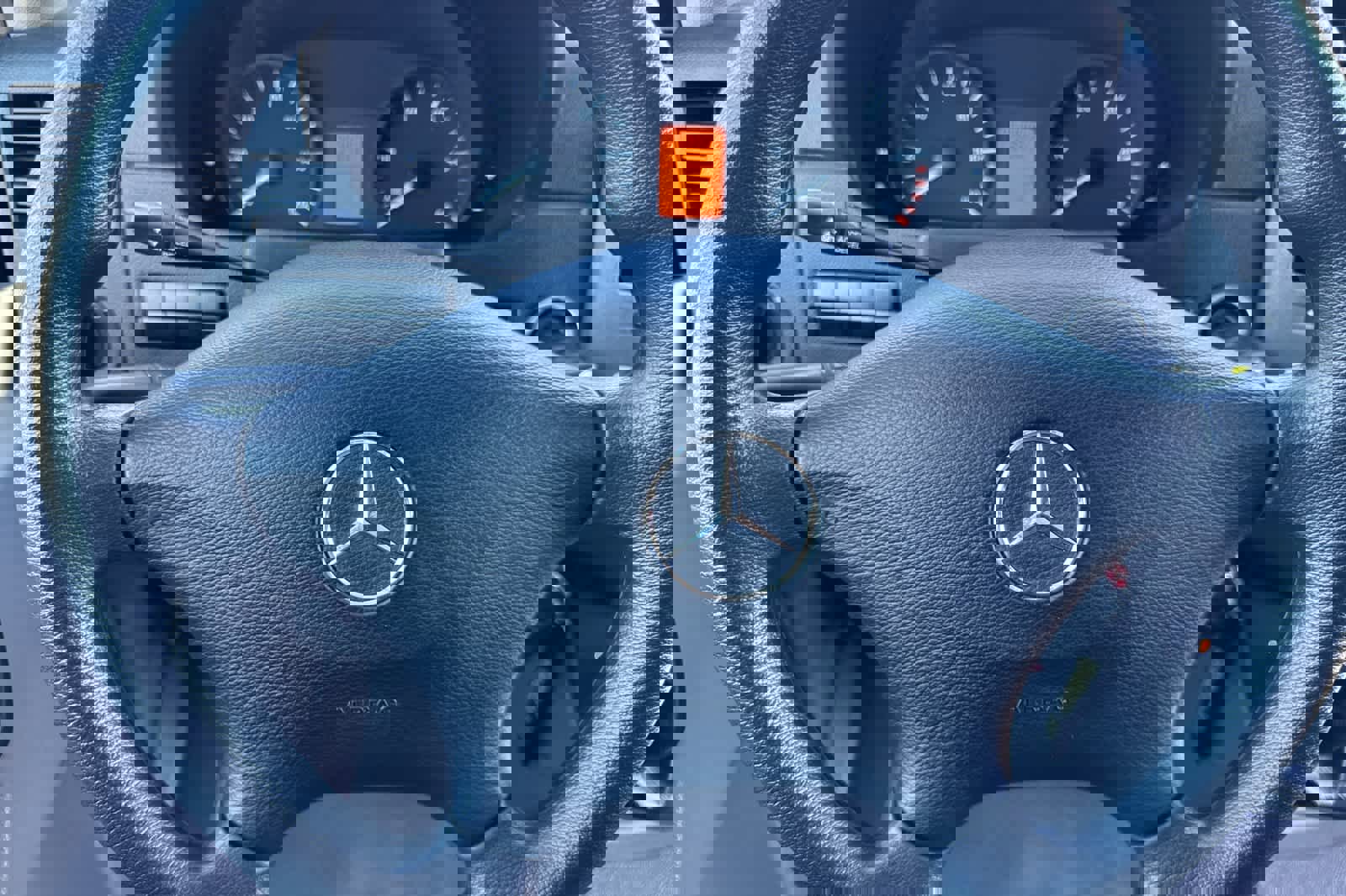 Used 2016 Mercedes-Benz Sprinter 2500 image 24