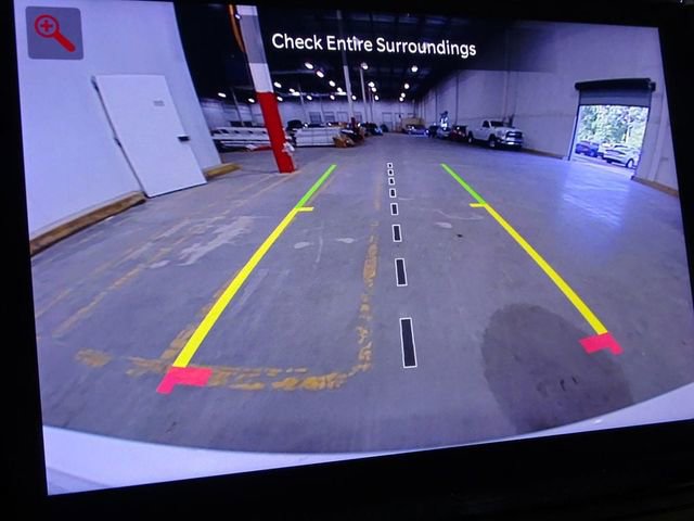 Used 2024 Jeep Grand Cherokee Limited image 9