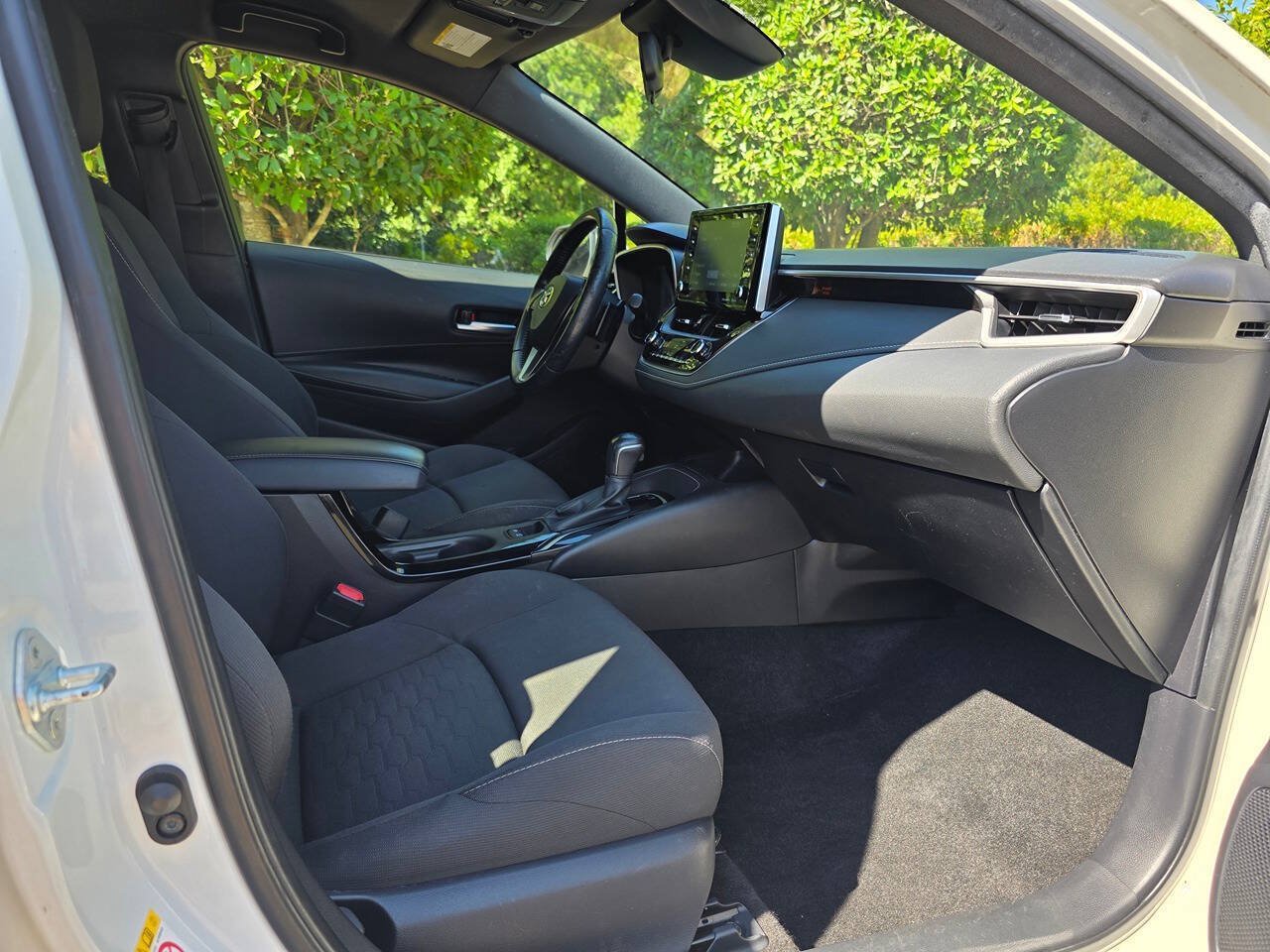 Used 2019 Toyota Corolla SE w/ SE Option Package FWD image 32