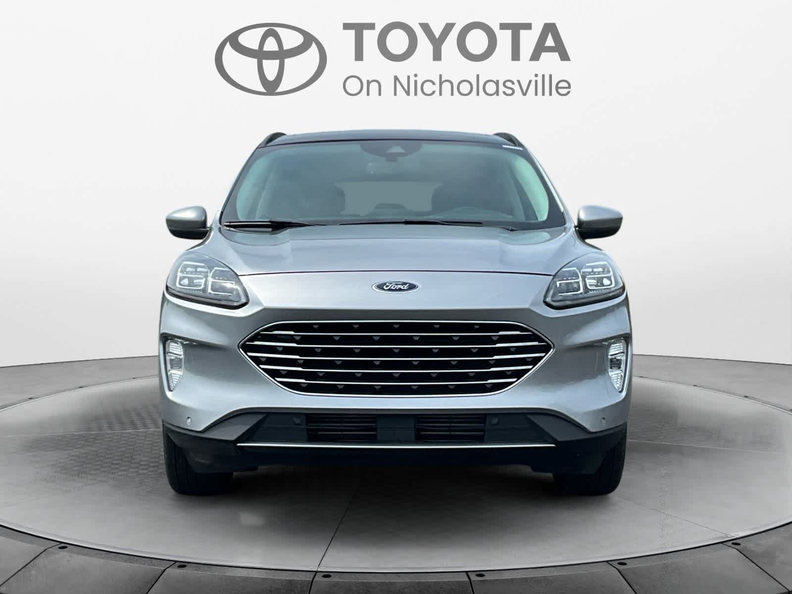 Used 2021 Ford Escape Titanium w/ Titanium Elite Package AWD/4WD image 8