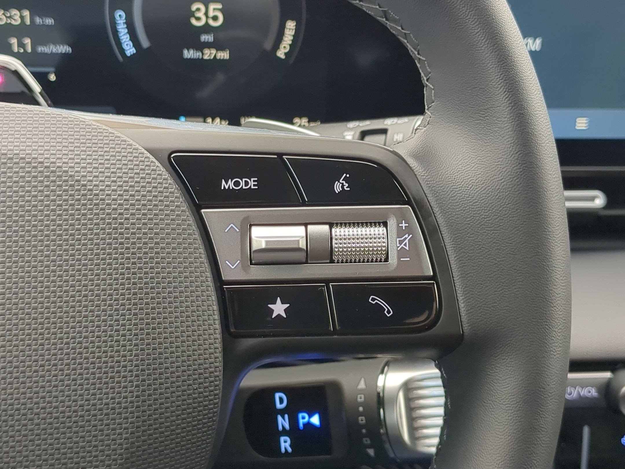 Certified 2025 Hyundai Ioniq 5 SEL image 20