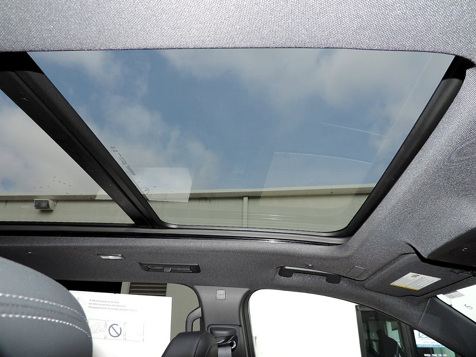 New 2026 Buick Enclave Avenir w/ Super Cruise Package image 11