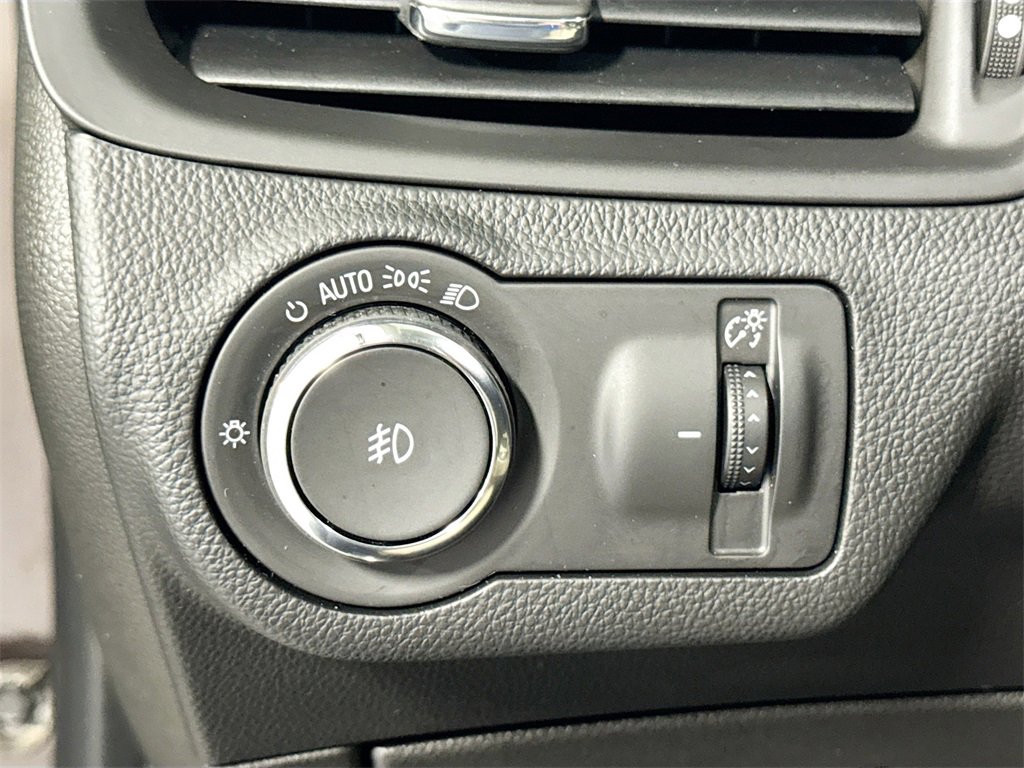 Used 2020 Buick Envision Premium w/ LPO, Active Package image 6