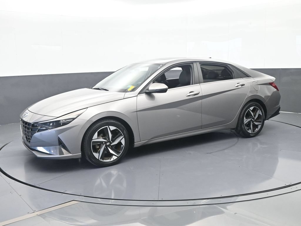 Used 2022 Hyundai Elantra Limited FWD video 2