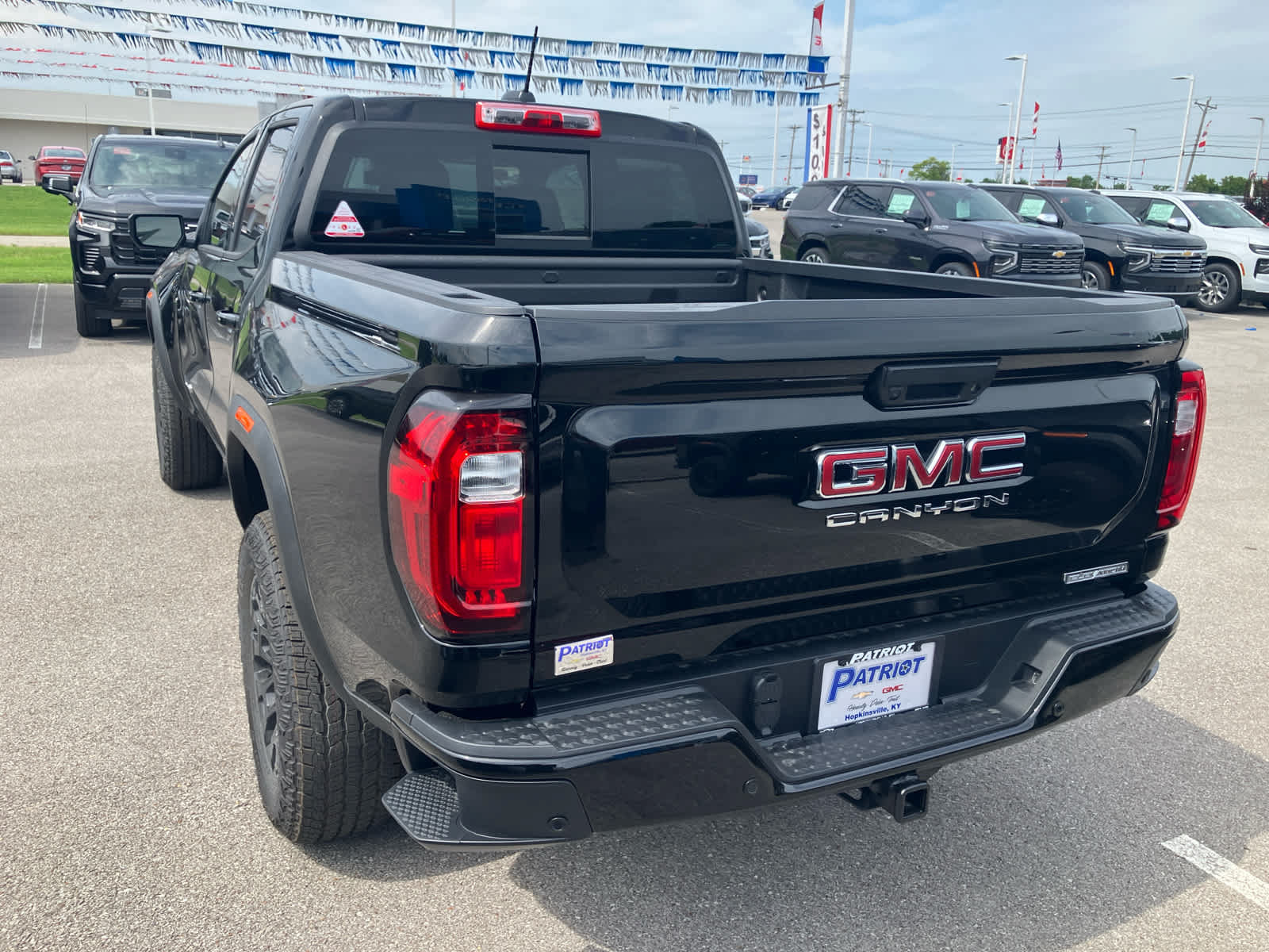 New 2026 GMC Canyon Elevation w/ Convenience Package RWD image 5