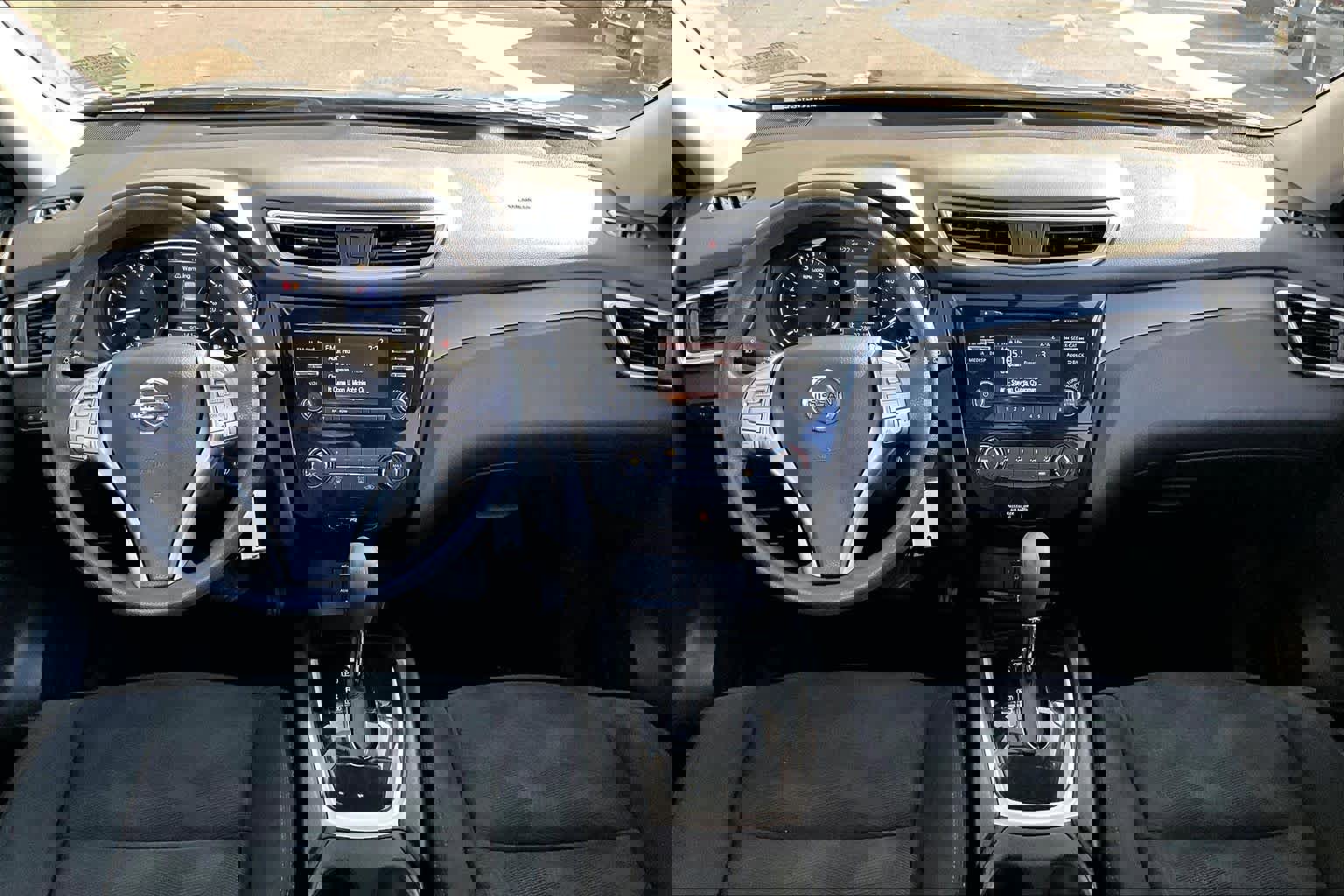 Used 2016 Nissan Rogue S w/ Appearance Package image 14