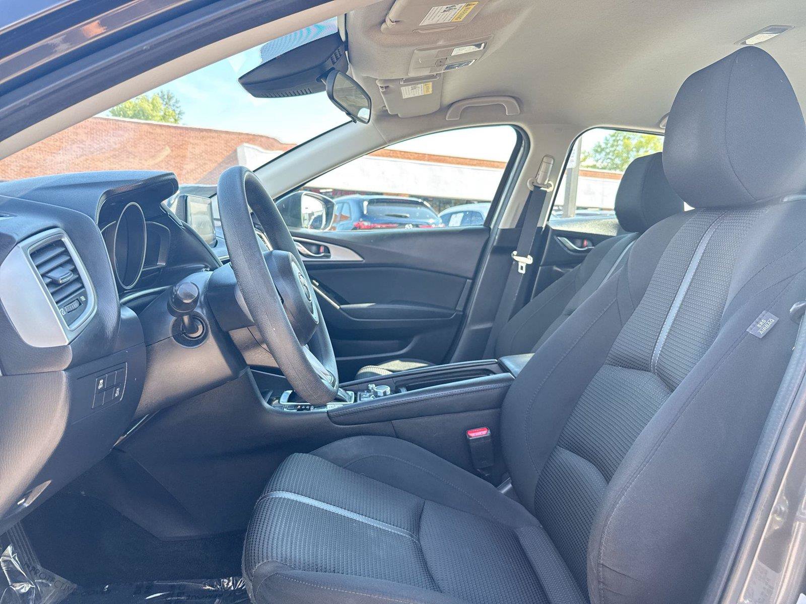 Used 2018 MAZDA MAZDA3 Sport w/ Preferred Equipment Package FWD image 3