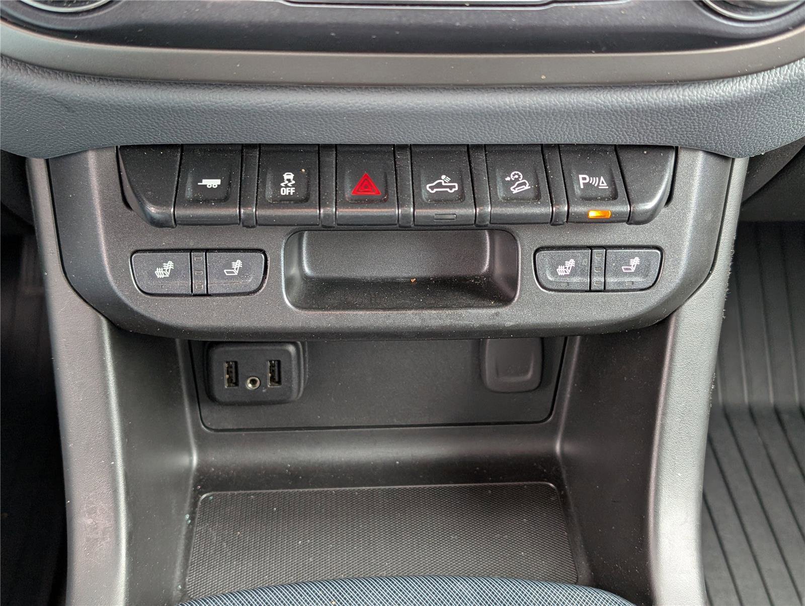 Used 2021 Chevrolet Colorado Z71 image 24