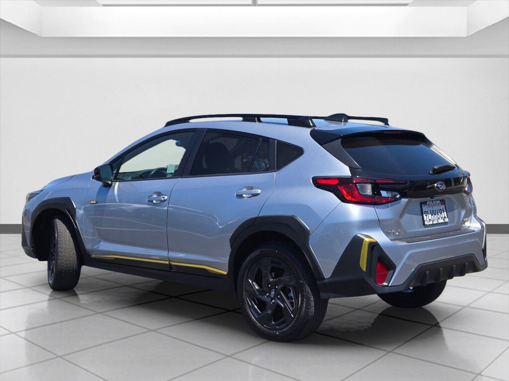 Used 2024 Subaru Crosstrek 2.5i Sport w/ Crosstrek Mirror Package AWD/4WD image 7