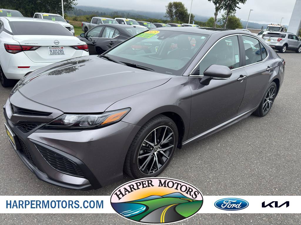 Used 2023 Toyota Camry SE w/ Protection Package (Q2) (TMS)