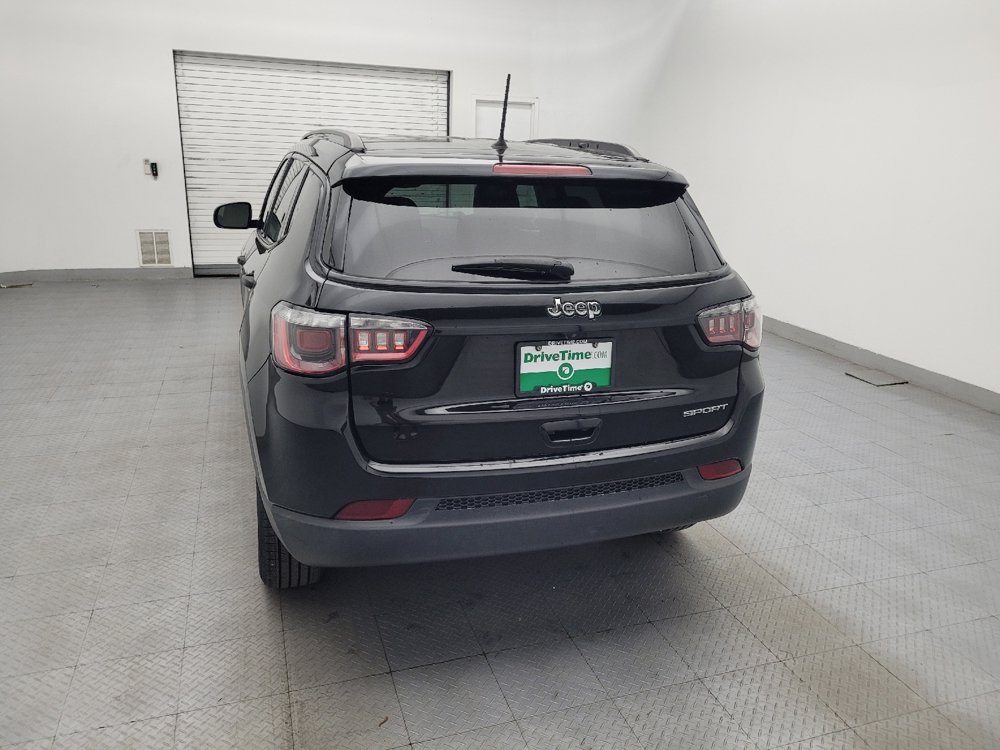Used 2018 Jeep Compass Sport FWD image 6