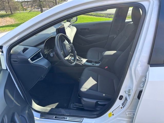 Used 2023 Toyota Corolla LE image 11