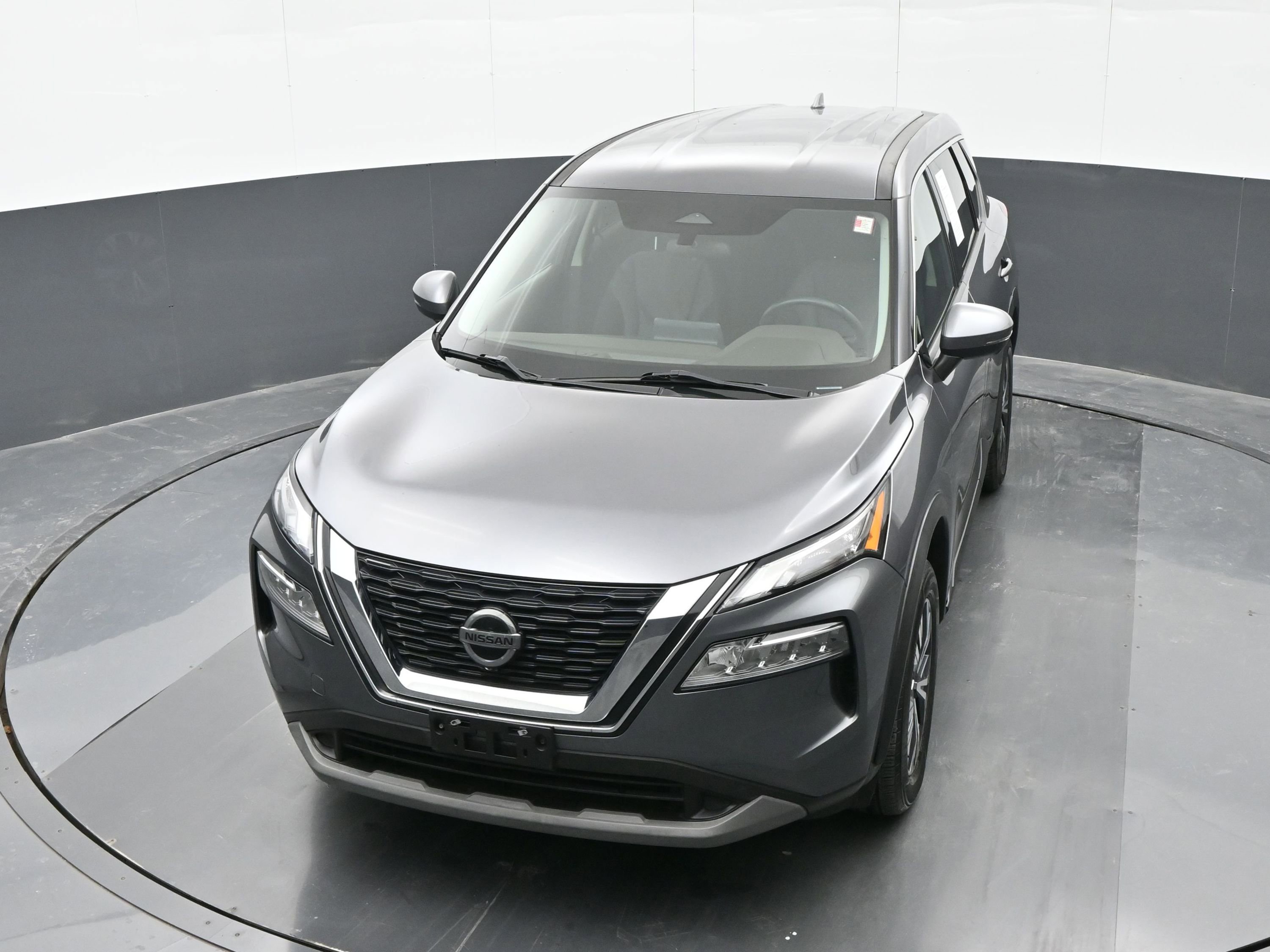Used 2021 Nissan Rogue SV image 42