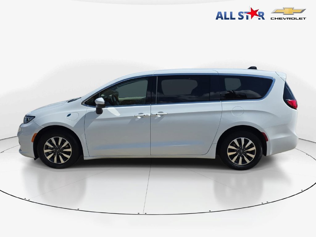 Used 2023 Chrysler Pacifica Touring-L FWD image 7