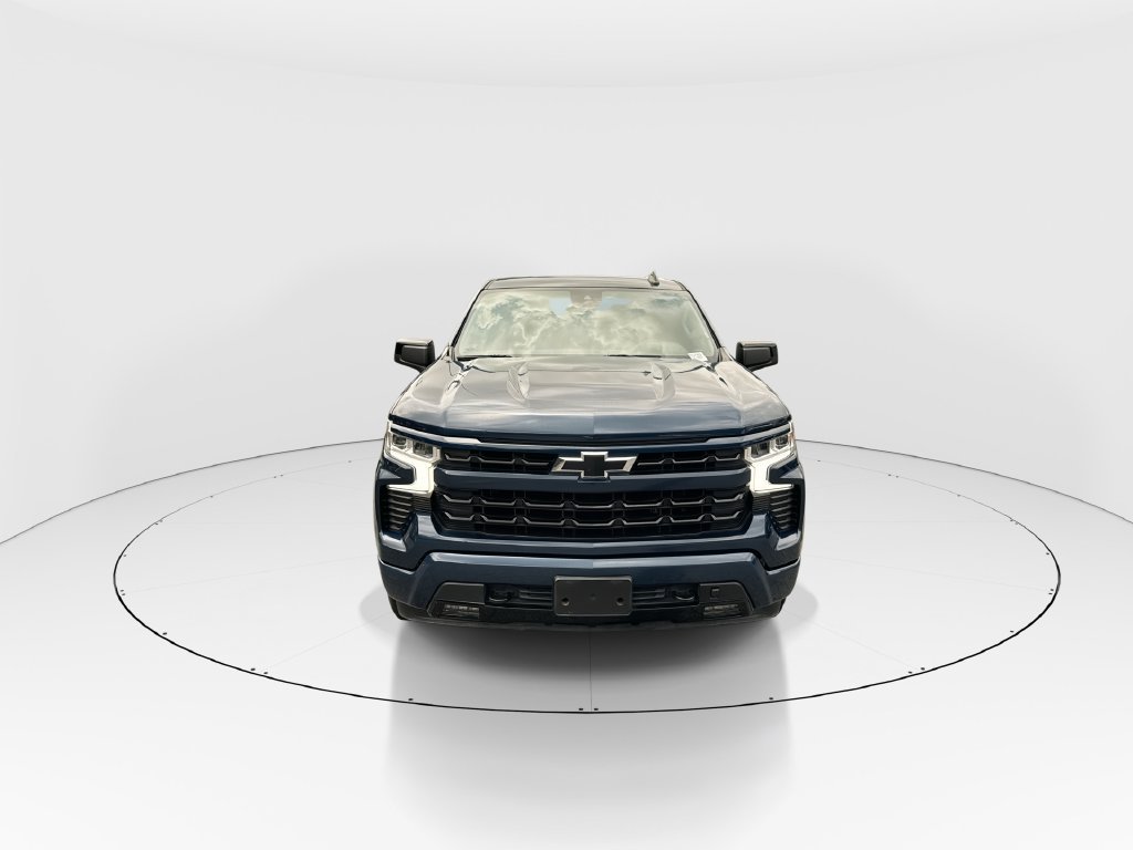 Used 2023 Chevrolet Silverado 1500 RST AWD/4WD image 3