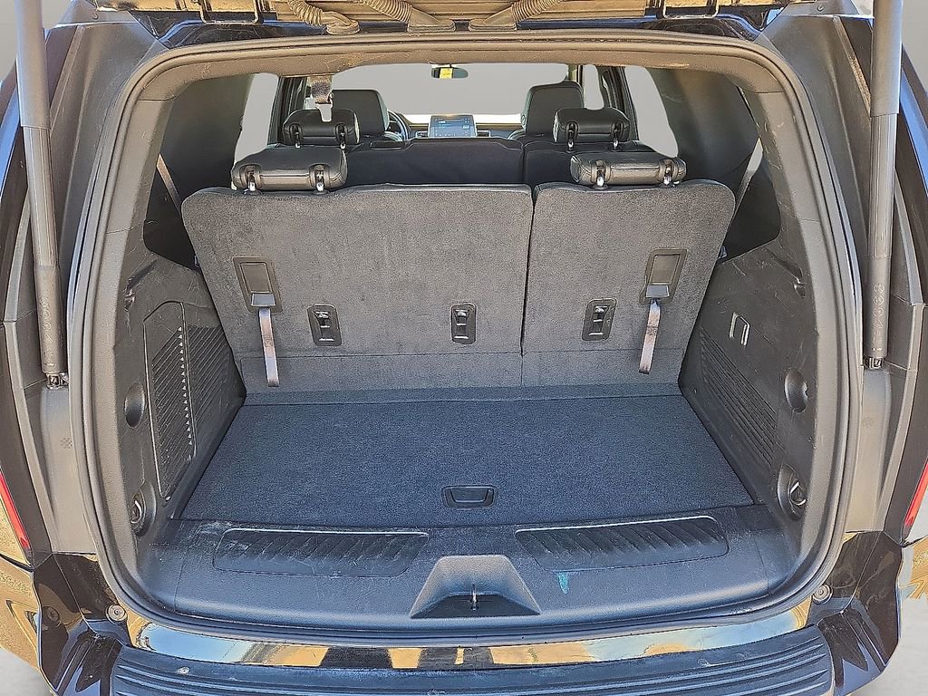 Used 2024 Chevrolet Tahoe LT image 13