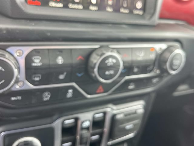 Used 2023 Jeep Gladiator Rubicon w/ LED Lighting Group AWD/4WD image 34