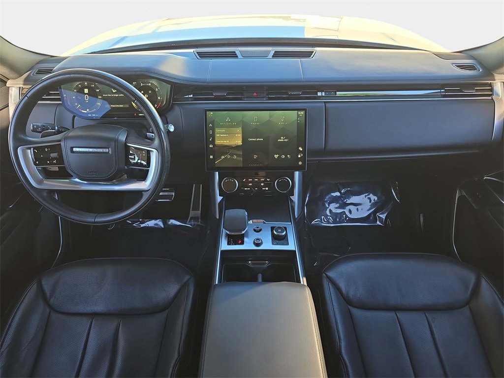 Certified 2023 Land Rover Range Rover SE image 9