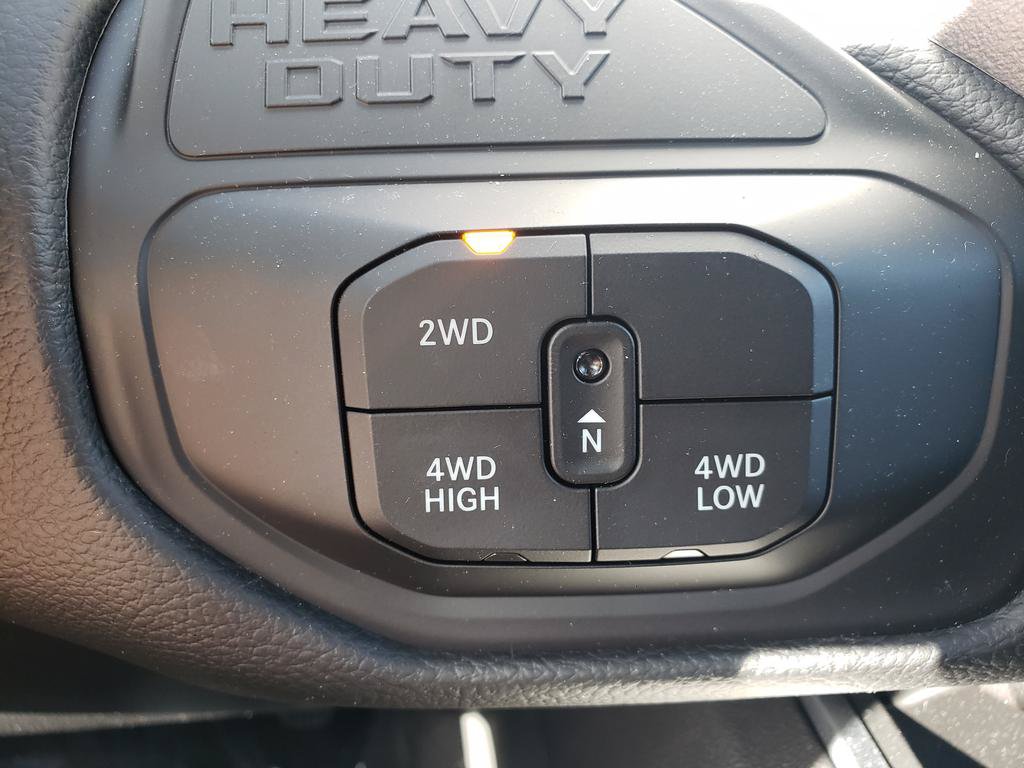 New 2026 RAM 2500 Big Horn AWD/4WD image 18