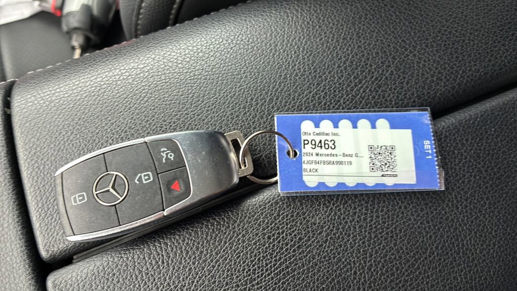 Used 2024 Mercedes-Benz GLE 350 4MATIC image 23