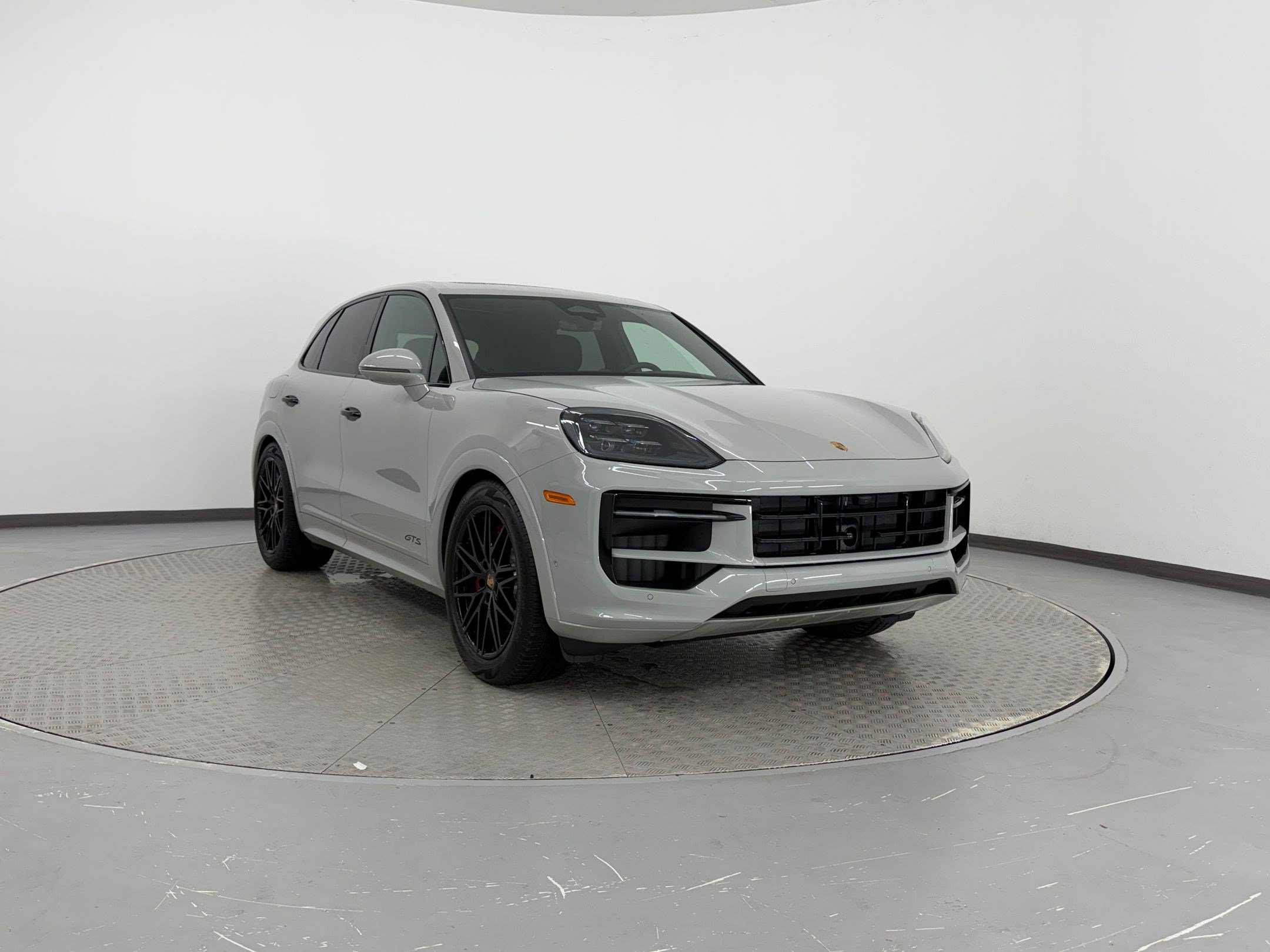 New 2026 Porsche Cayenne GTS AWD/4WD image 7