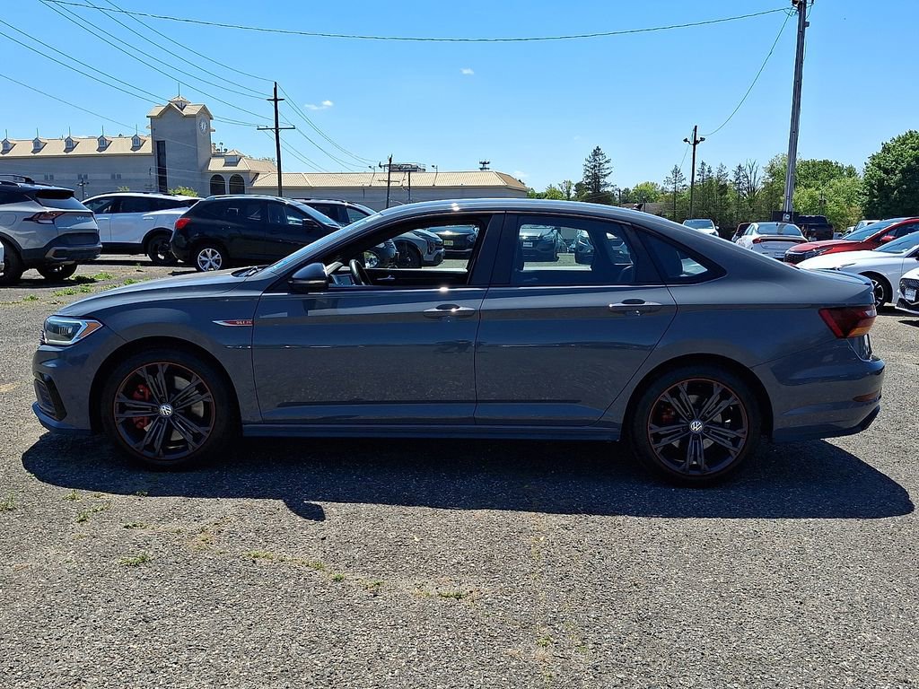 Used 2019 Volkswagen Jetta GLI FWD image 4