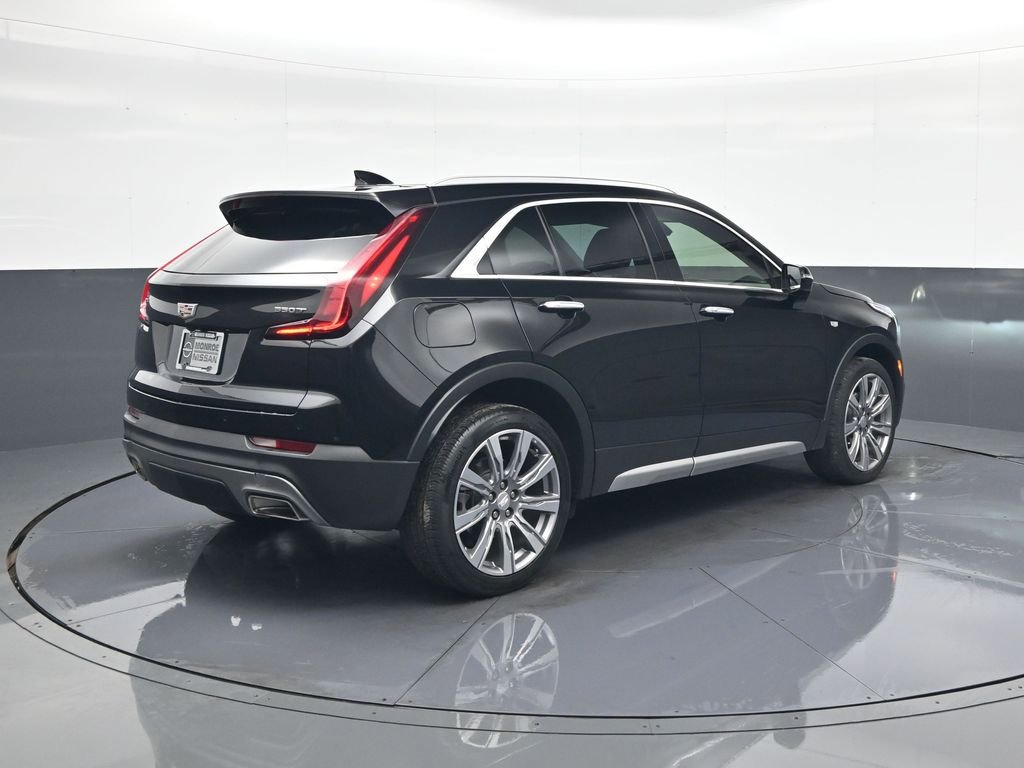 Used 2023 Cadillac XT4 Premium Luxury FWD image 7