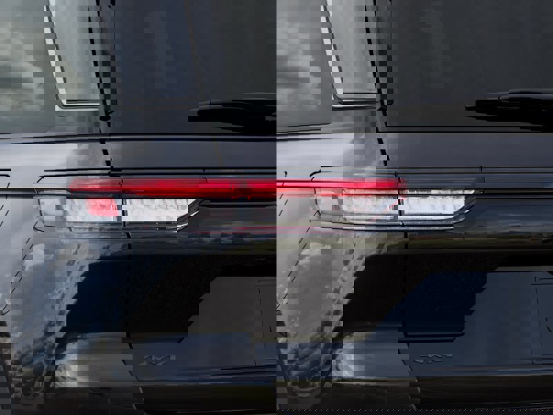 New 2026 Jeep Grand Cherokee Altitude image 35