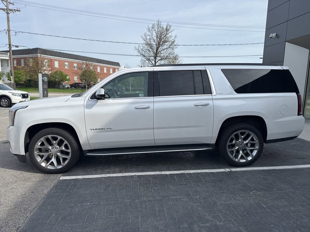 Used 2016 GMC Yukon XL SLT w/ Open Road Package image 2