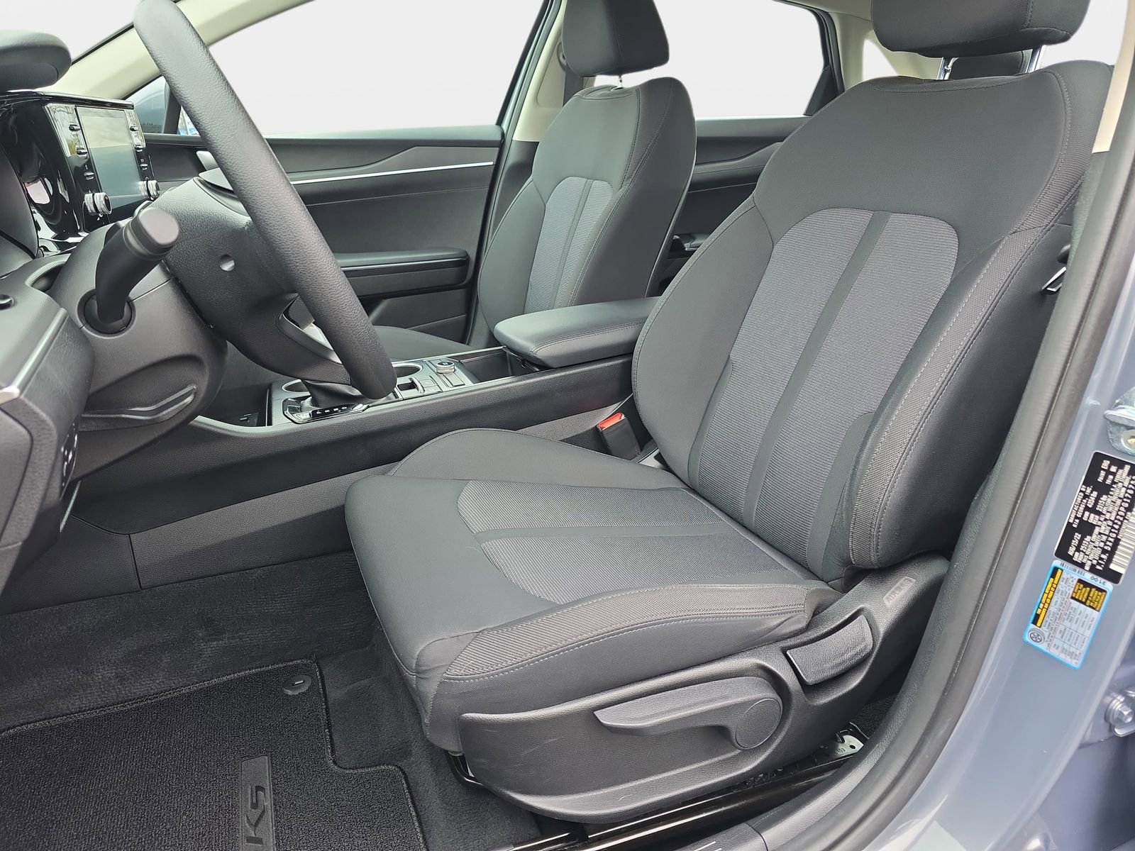 Used 2023 Kia K5 LXS image 14