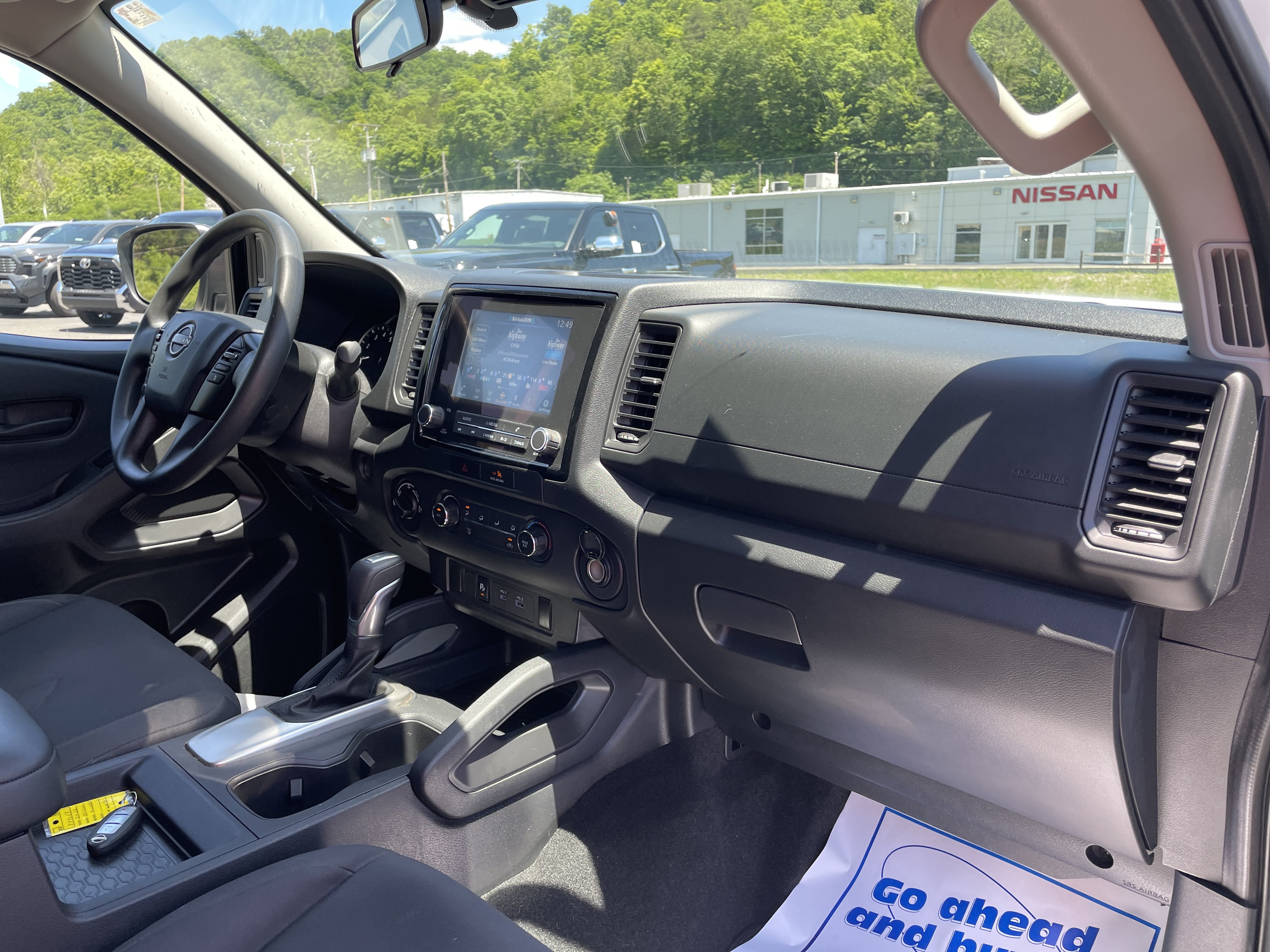 Used 2022 Nissan Frontier S w/ Technology Package AWD/4WD image 25