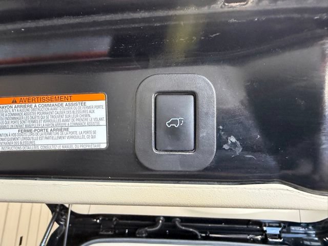 Used 2020 Toyota Sienna XLE FWD image 24