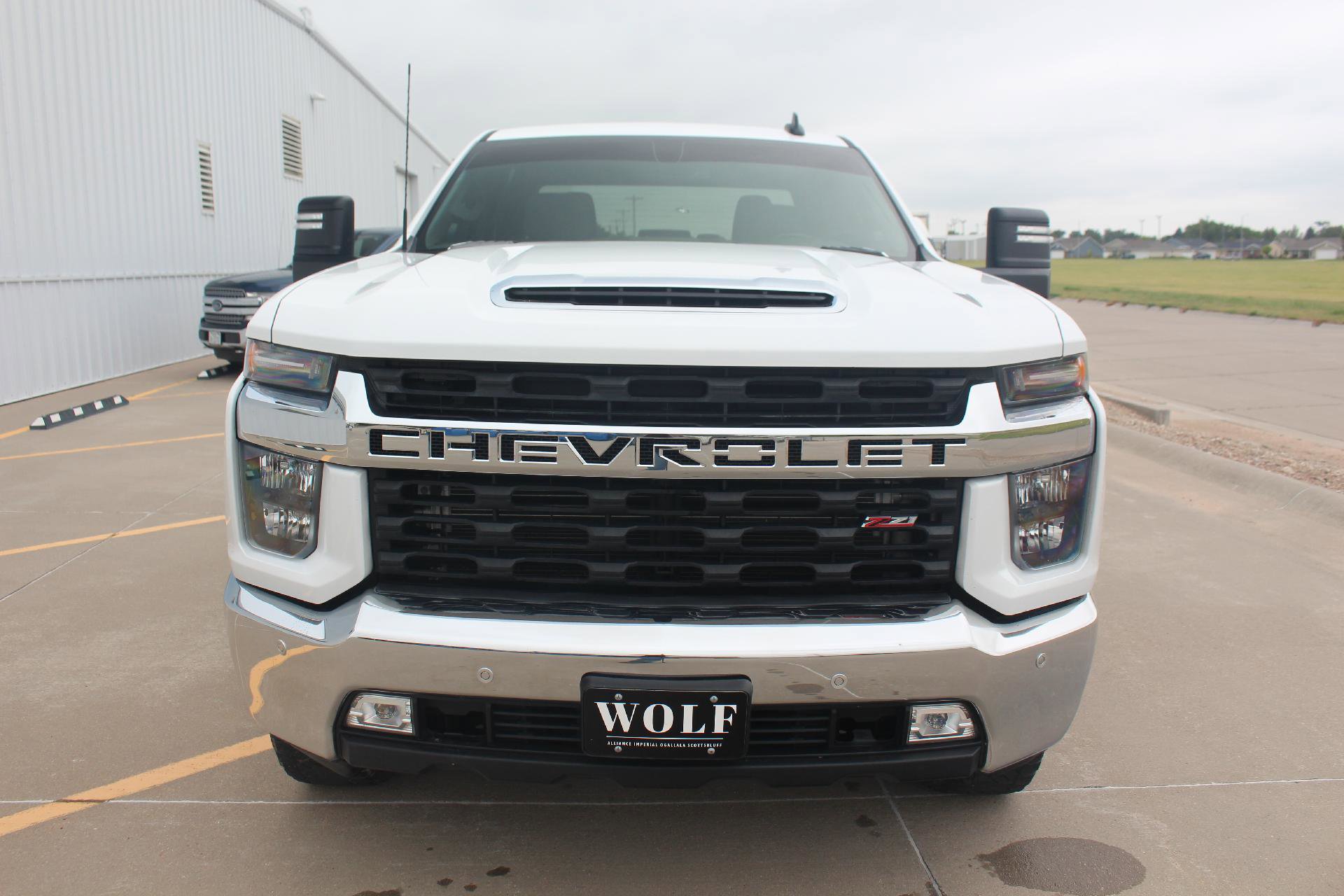 Used 2022 Chevrolet Silverado 2500 LT w/ All Star Edition image 3