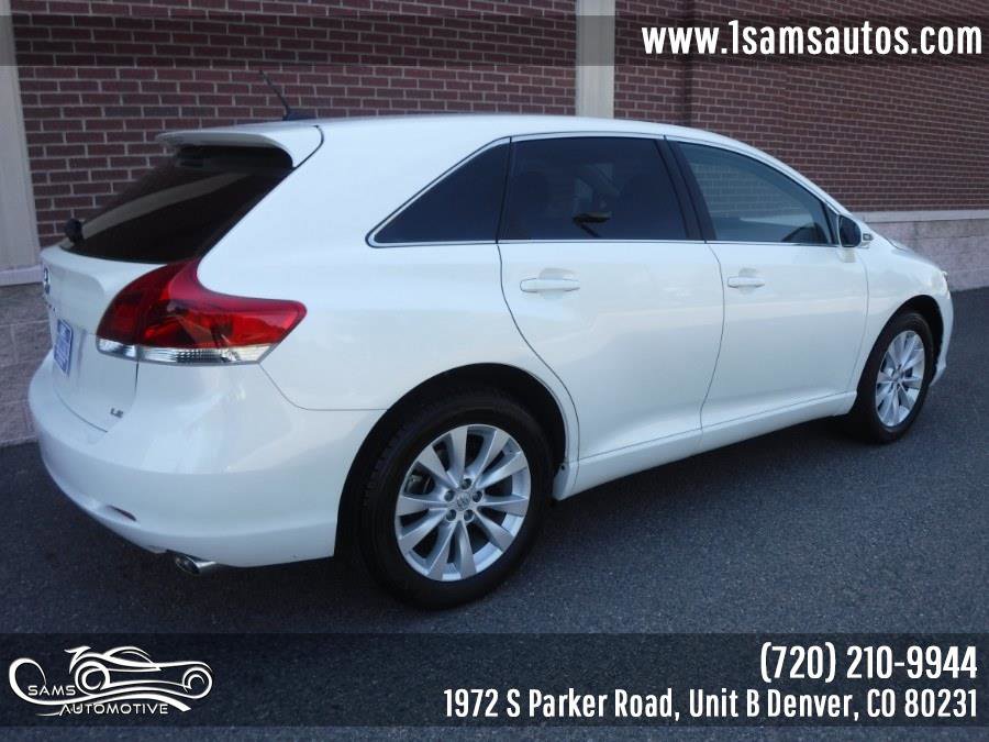 Used 2014 Toyota Venza LE FWD image 3
