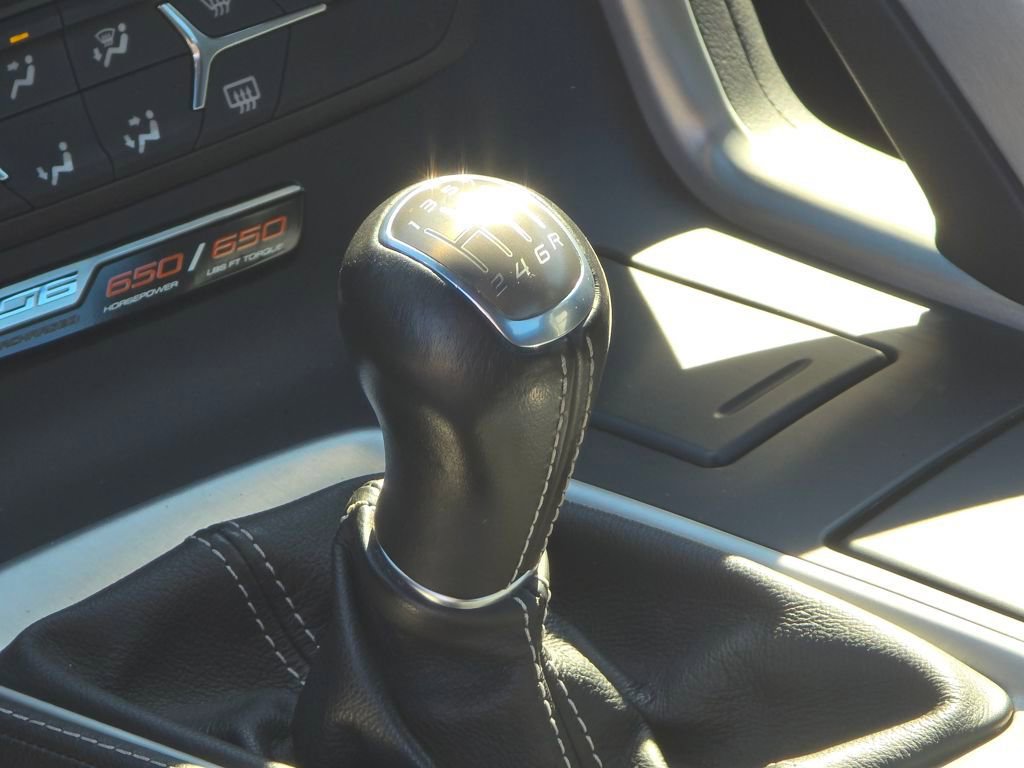 Used 2019 Chevrolet Corvette Z06 image 24