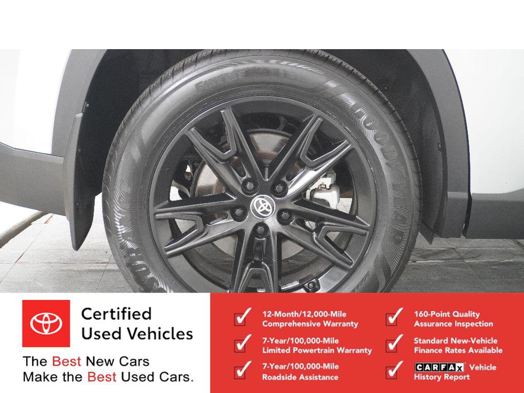 Certified 2024 Toyota Grand Highlander AWD image 31